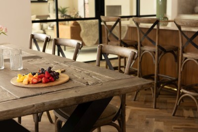 kendal-reclaimed-oak-dining-table-with-bentwood